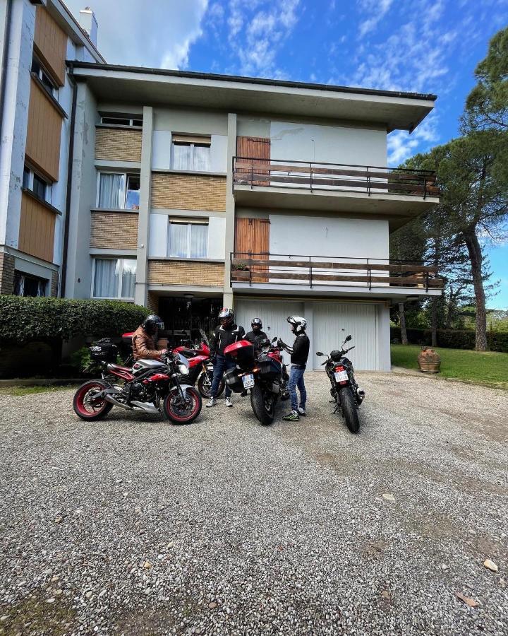 Basisa Bed&Breakfast San Lazzaro di Savena Eksteriør bilde